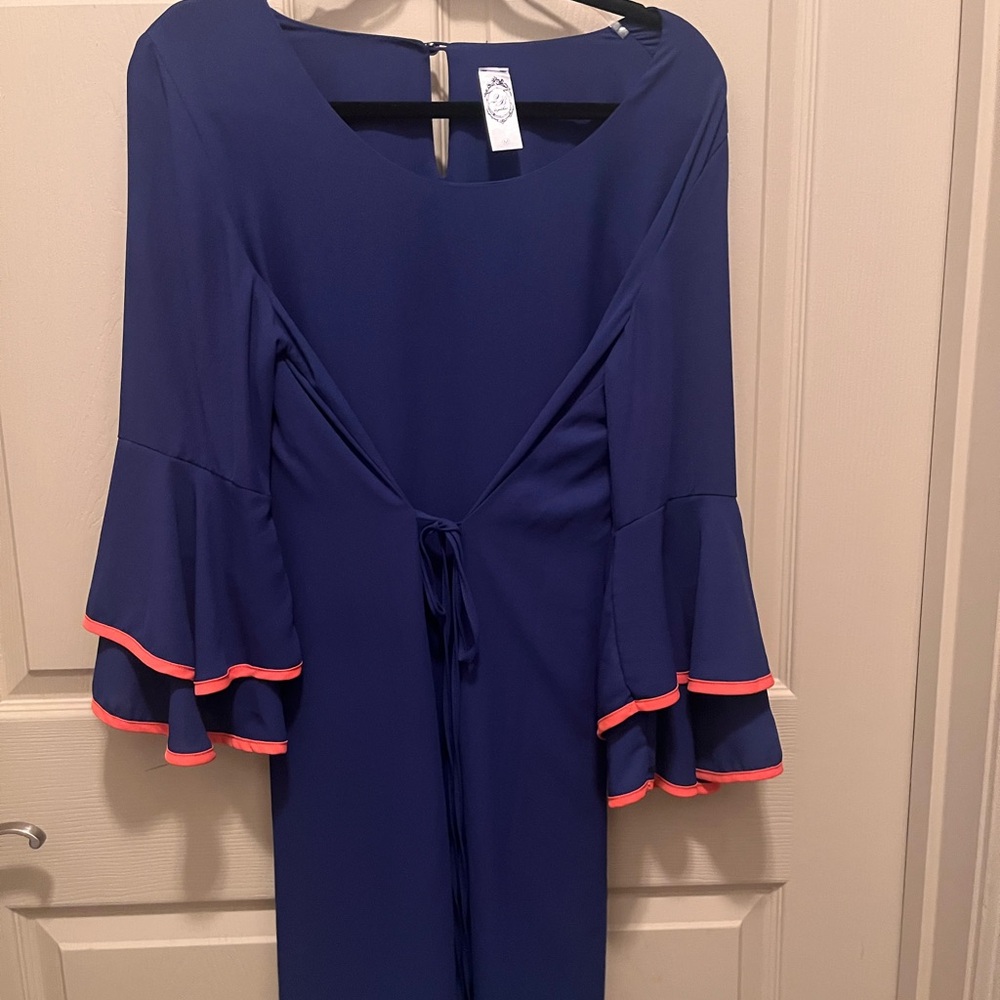 Chic Long Sleeve Navy Dress with Coral Trim